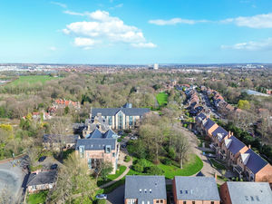 Photo 18- click for photo gallery